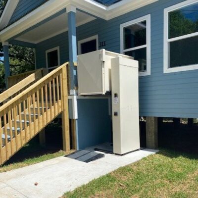 A Buyer’s Guide to Our Wheelchair and Platform Lifts