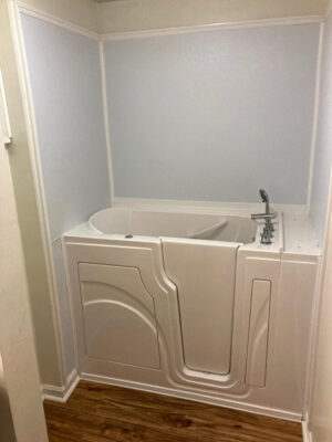 Tips for Caregivers Bathing Aging Adults