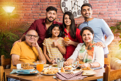 Who Falls Into the Sandwich Generation?