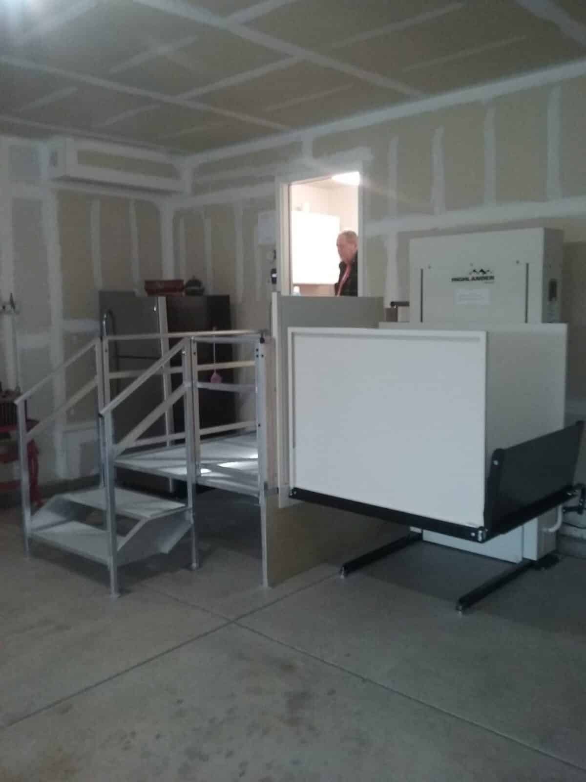 Vertical Platform Lift