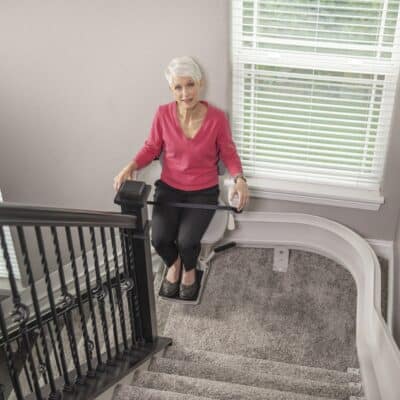 Aging in Place Vs Aging in Community: What’s Best For Your Loved One