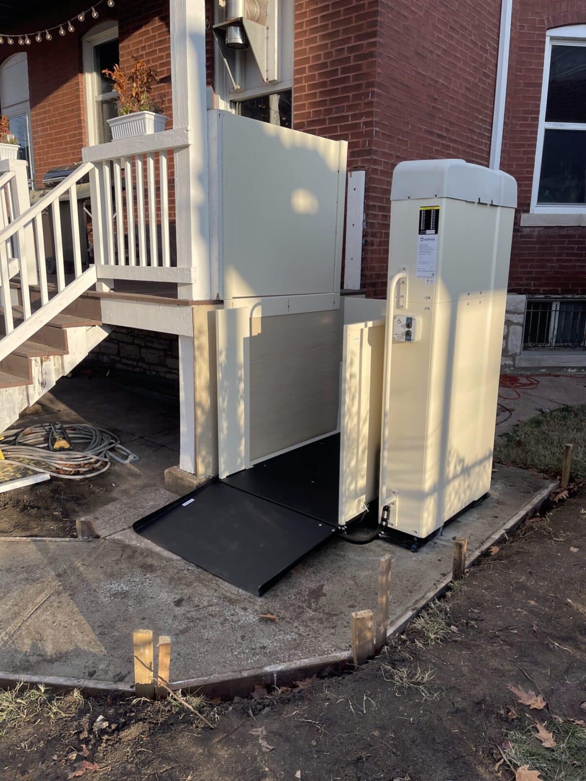 Vertical Platform Lift