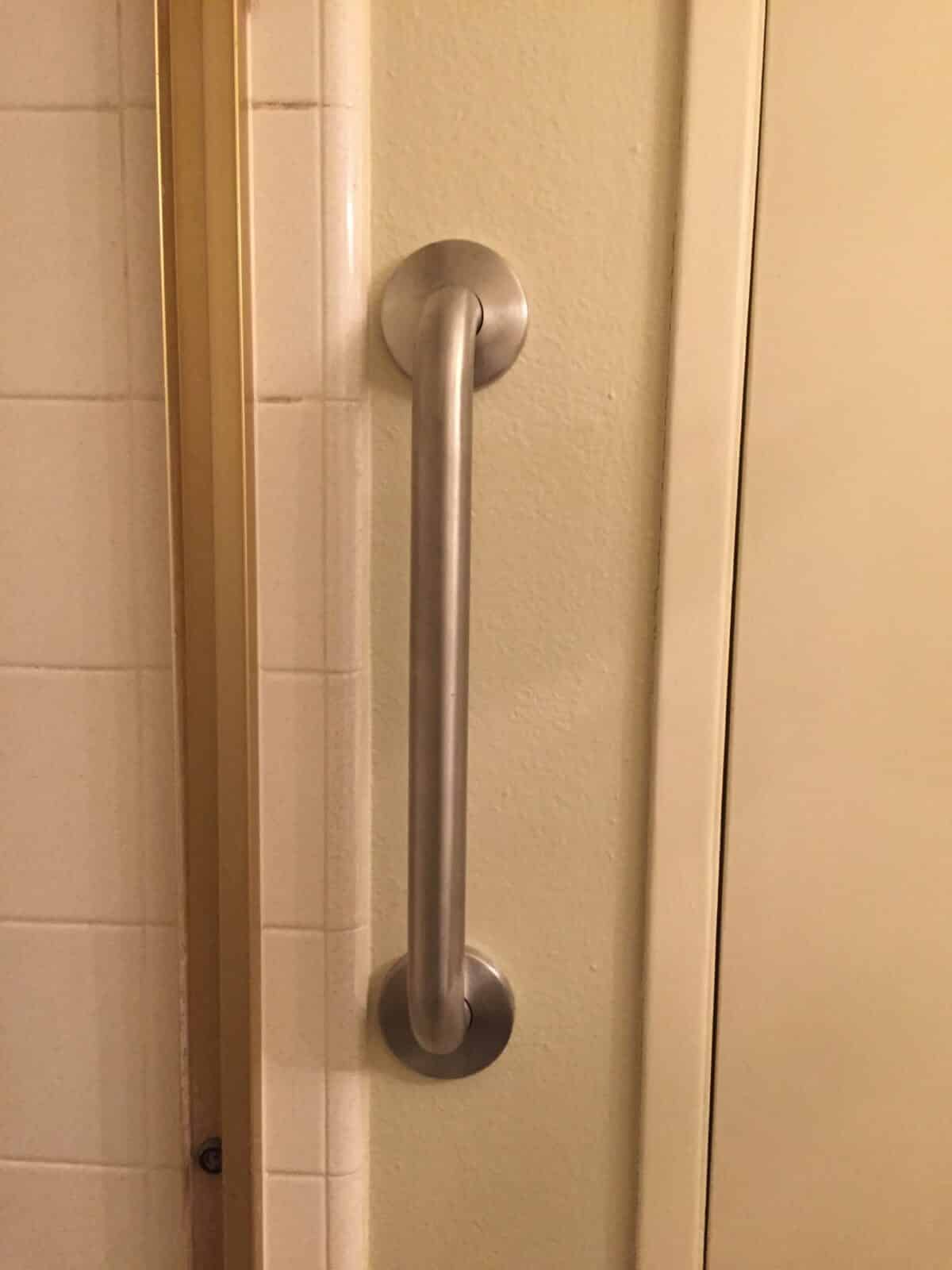 Grab Bar