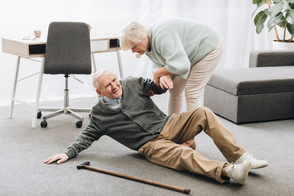 Reducing Fall Risks in Seniors: Common Causes and Prevention Strategies