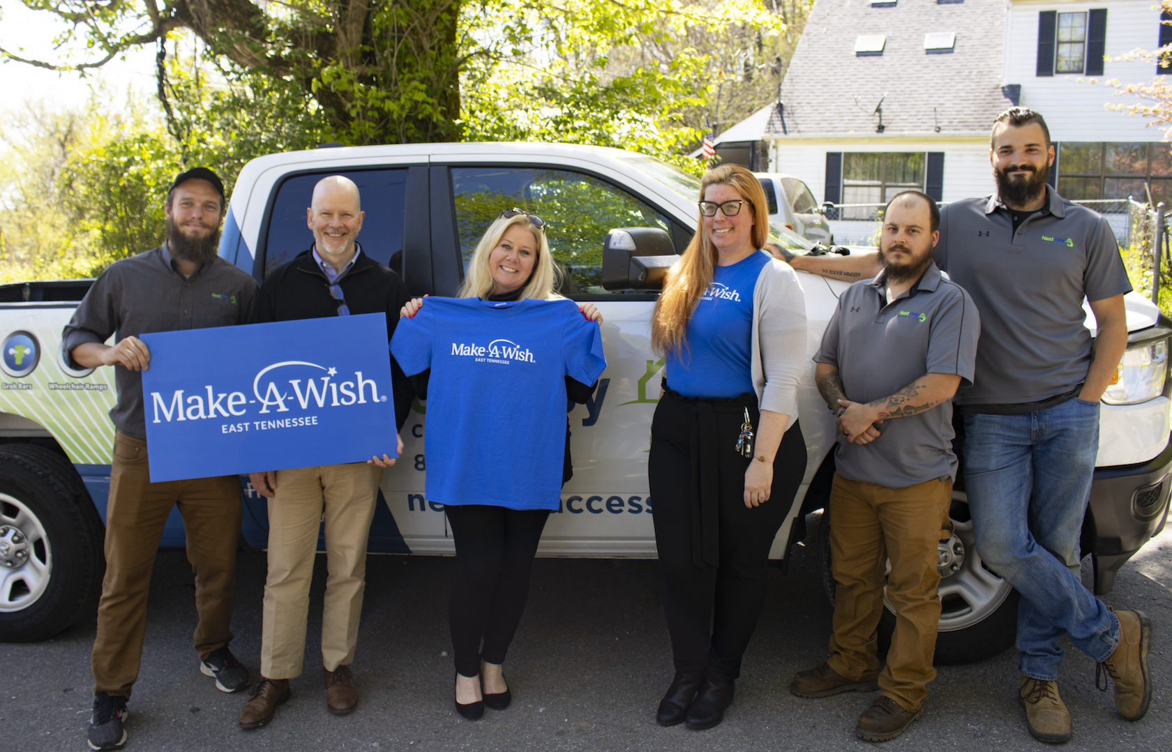 Next Day Access Knoxville & Harmar Mobility Partner to Deliver Make-A-Wish Stairlift 