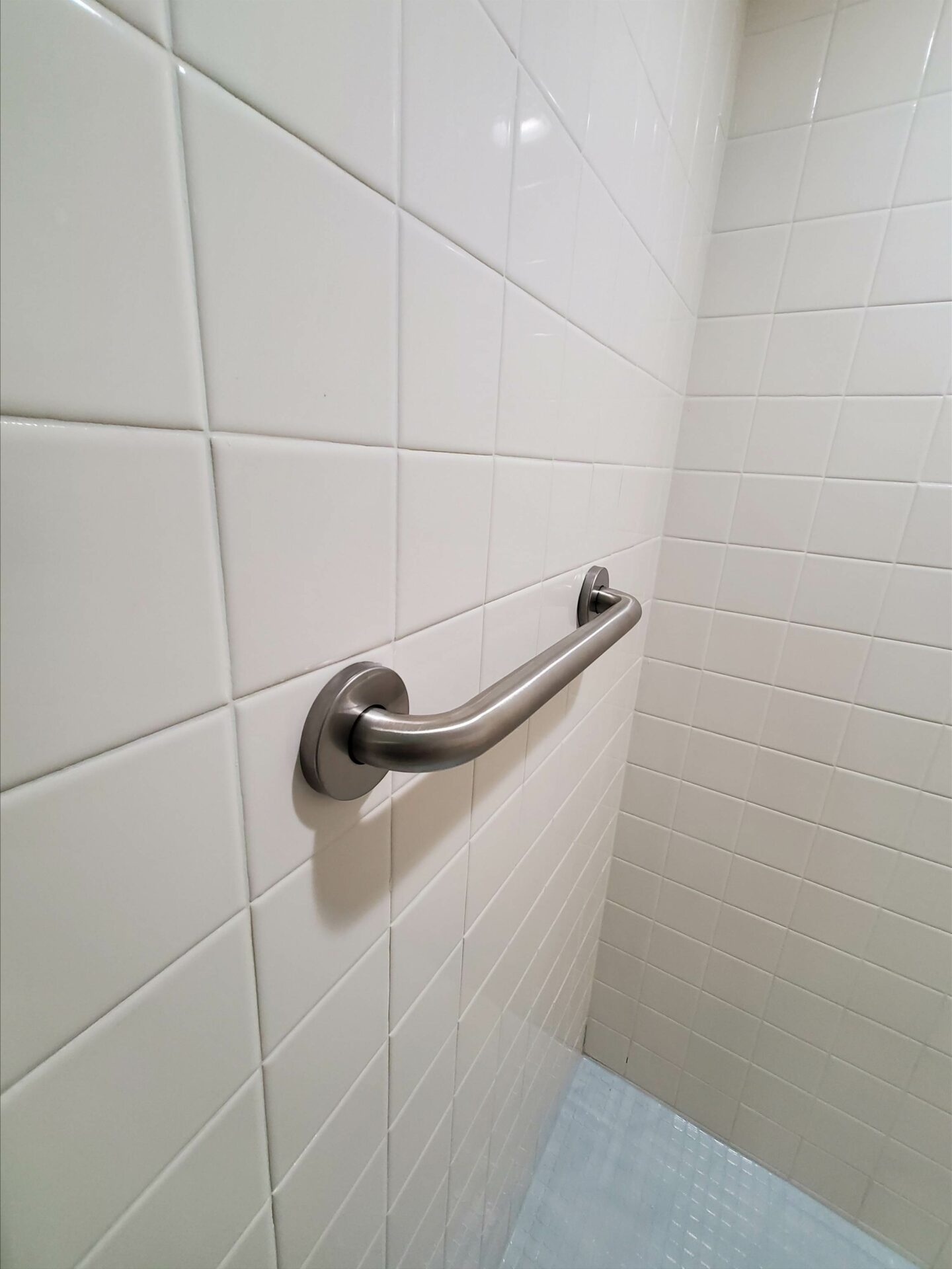 Grab Bars for showers, boca raton grab bar installation